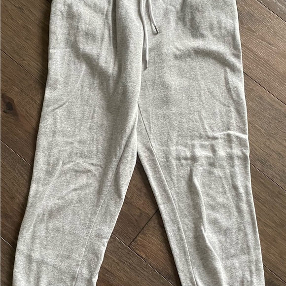 Grey garage joggers with pockets. Good used condition as shown. - Picture 2 of 4